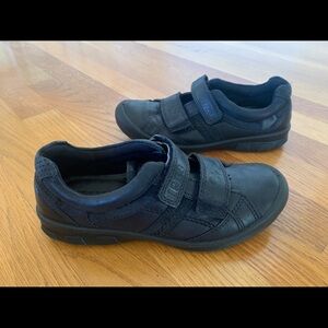 ECCO Little Boys Kids Black Leather Sneakers Casual Shoes Grip Strap Sz 3 EUR 34
